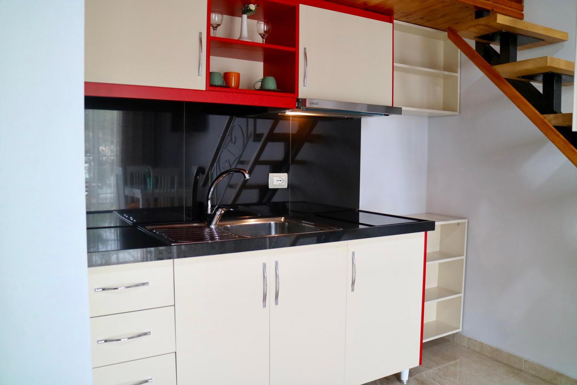 Crown Deluxe Apartments Sarande Bagian luar foto