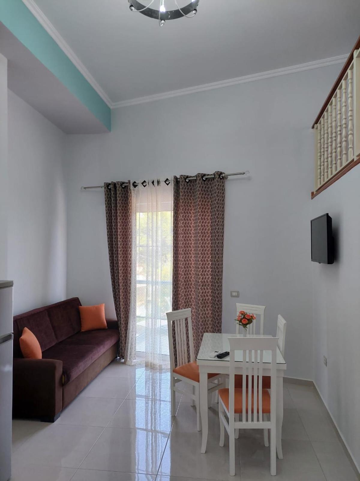 Crown Deluxe Apartments Sarande Ruang foto